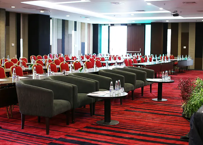 Hotel Fairfield By Marriott Bali Ngurah Rai 4*