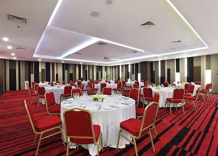 Fairfield By Marriott Bali Ngurah Rai Hotel 4*